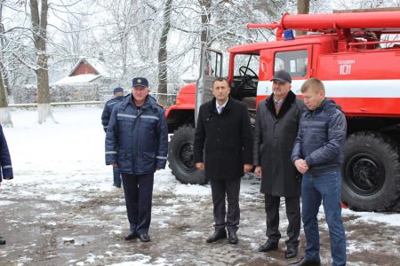 Печеніжинська ОТГ отримала пожежне авто підвищеної прохідності