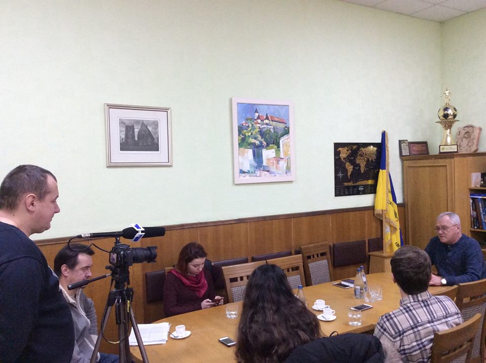 На брифінгу Ігоря Слюзара говорили про зроблене у 2018 та заплановане на наступний рік