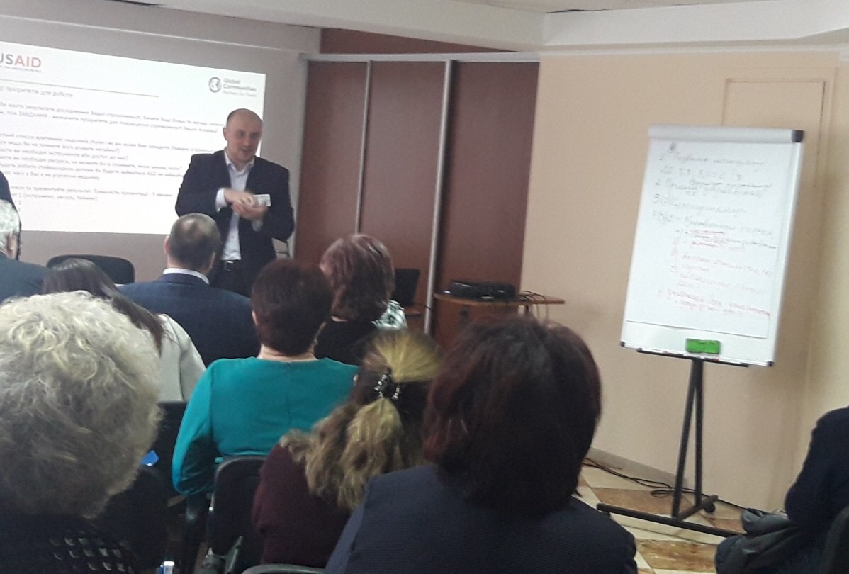 Розбудова інституційної спроможності Асоціації, - тренінг для виконавчих директорів РВ АМУ та членів Правління проходить у Києві