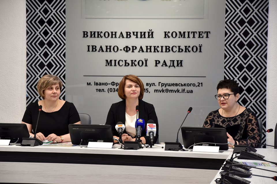 «Місяць здоров’я»: франківці зможуть безкоштовно здати аналізи та пройти обстеження у кваліфікованих лікарів
