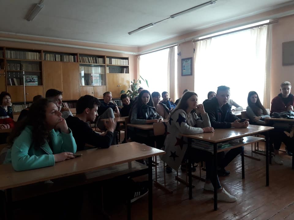 До Дня Європи Бурштинська міська бібліотека для дітей провела європейське рандеву “Привіт Європо!”