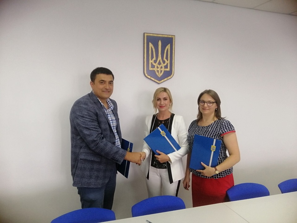 Представник Уповноваженого в західних областях та Івано-Франківське регіональне відділення Асоціації міст України підписали Меморандум про співпрацю