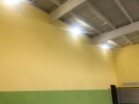 Тривають роботи по капітальному ремонту спортивного залу Делятинського ліцею #2