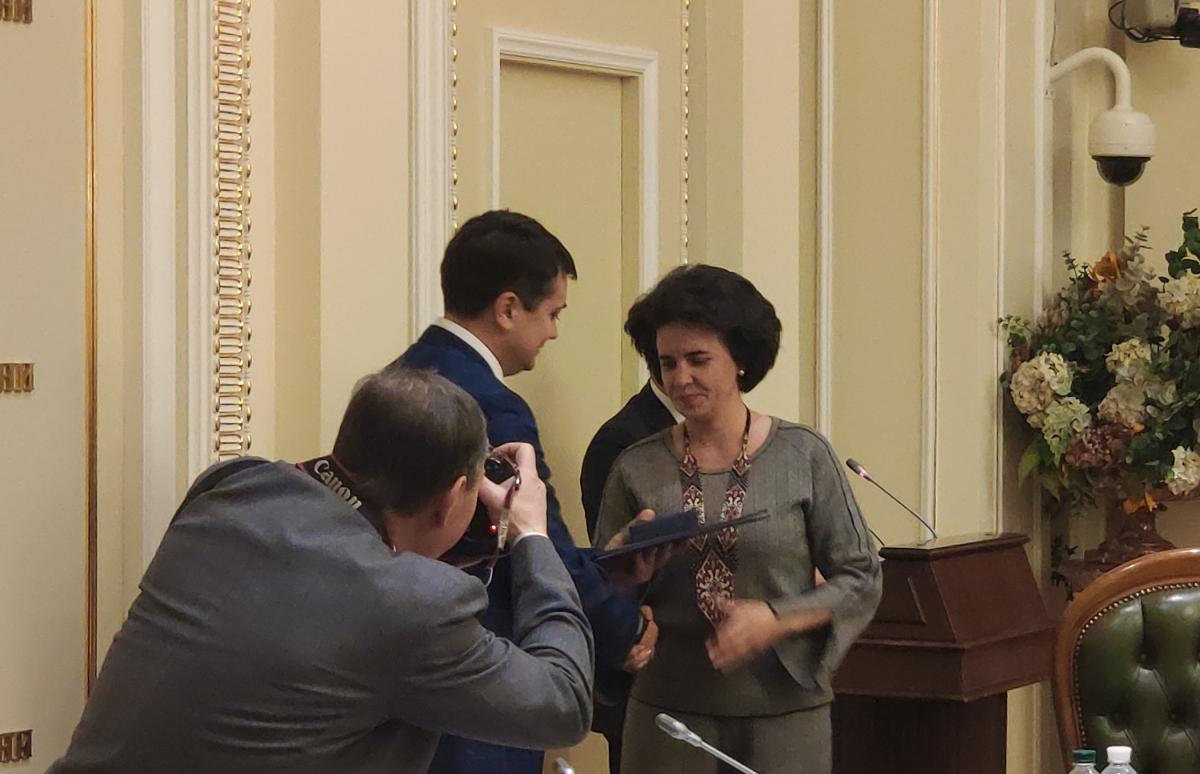 У Верховній Раді України представникам громад-членів АМУ вручено нагороди до Дня місцевого самоврядування