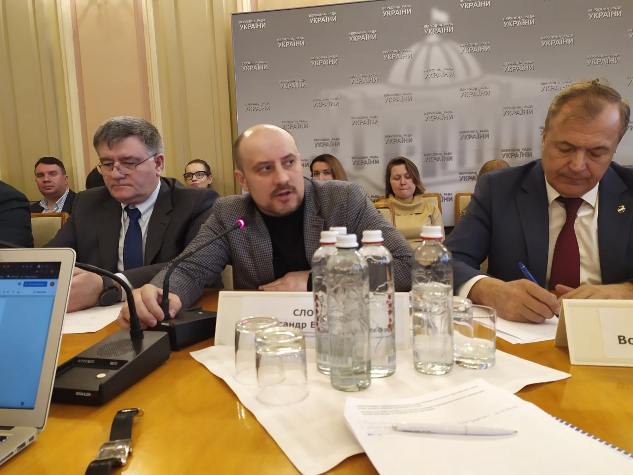 О.Слобожан: Політизація процесу місцевих виборів заважатиме вирішенню питань місцевого значення
