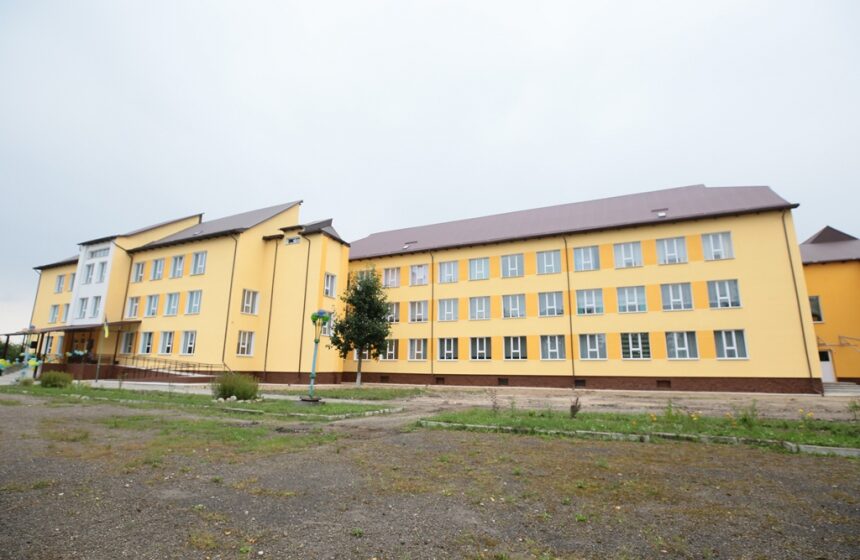 У Переріслянській об’єднаній територіальній громаді урочисто відкрили реконструйований у рамках проекту «Велике будівництво» Гаврилівський ліцей