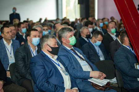 В Івано-Франківську відбувся форум «Асоціація міст України єднає Україну»